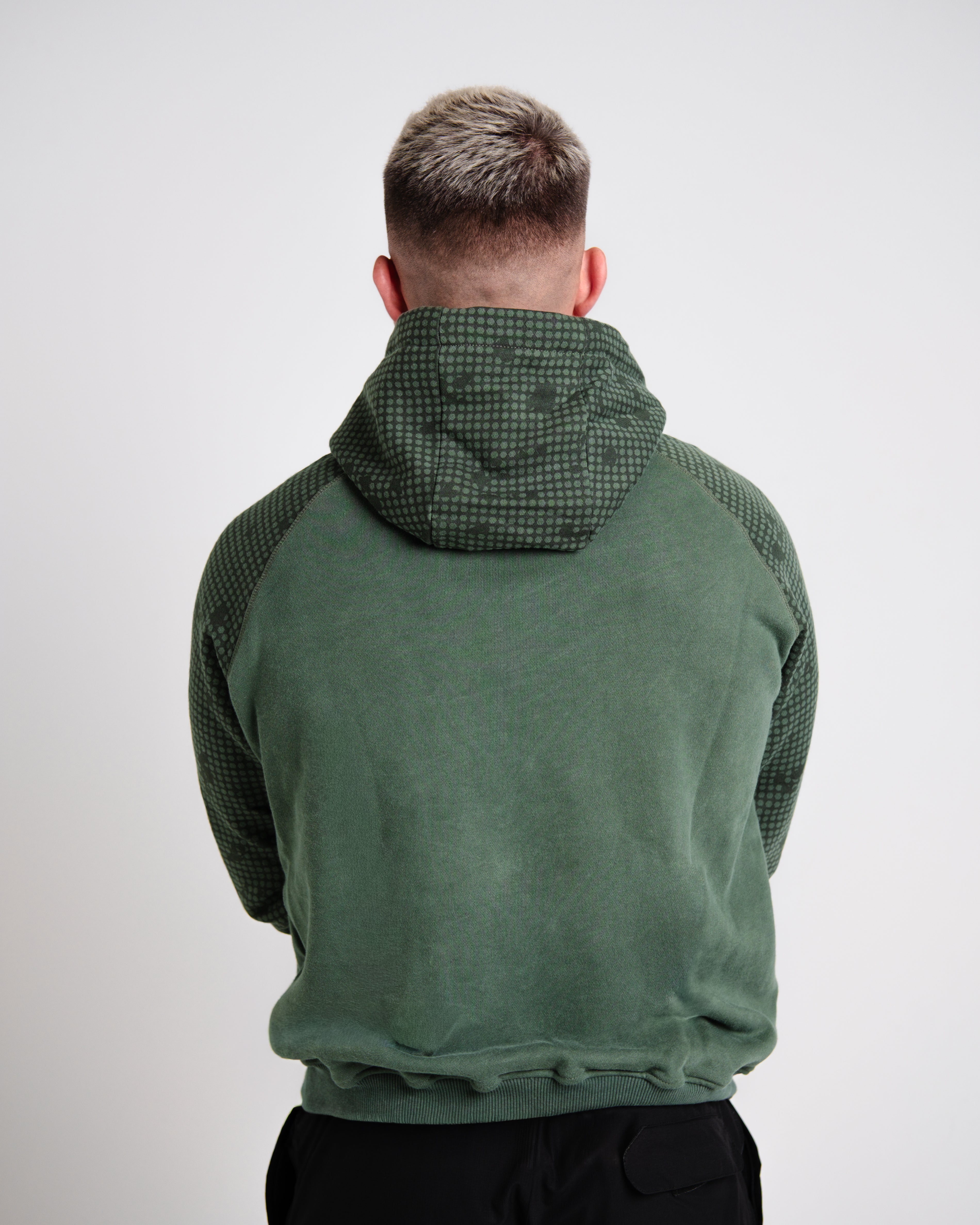 male ash green